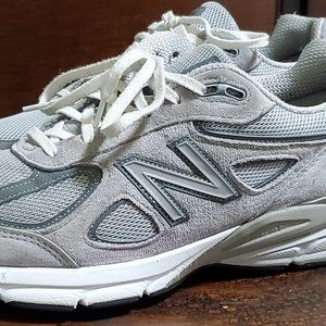 NEW BALANCE 990V3 RUNNING SHOES Men size 10.5